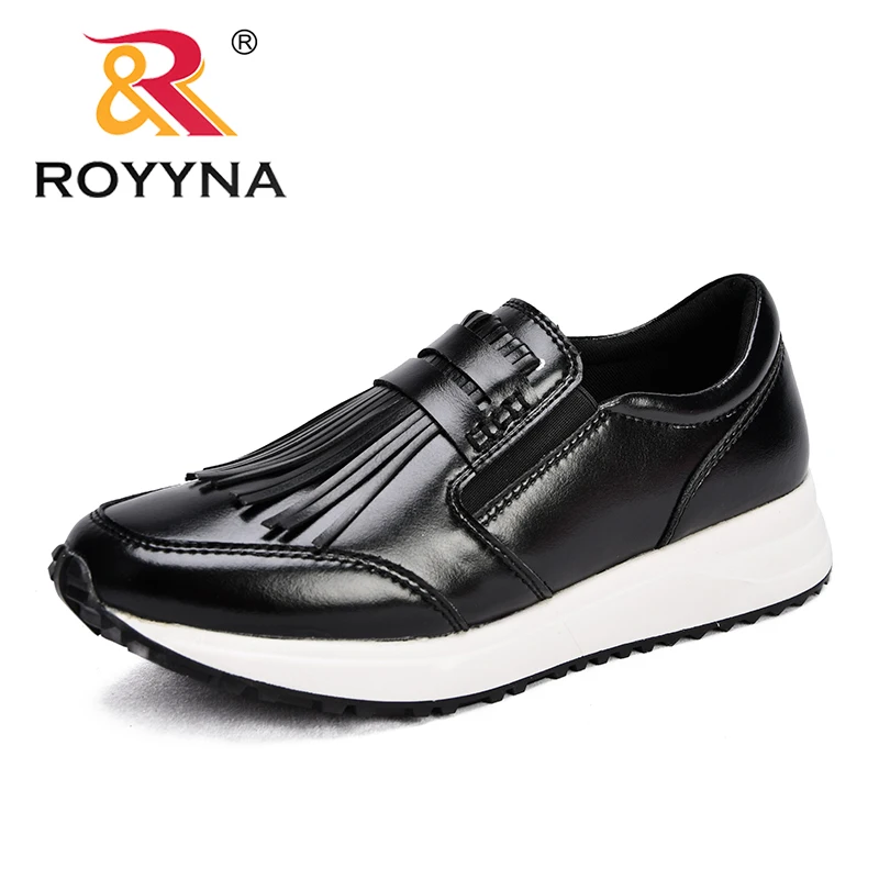 ROYYNA New Polpular Style Women Sneakers Shoes Increasing Height Female Leisure Shoes Microfiber Fringe Lady Flats Free Shipping 
ROYYNA New Polpular Style Women Sneakers Shoes Increasing Height Female Leisure Shoes Microfiber Fringe Lady Flats Free Shipping