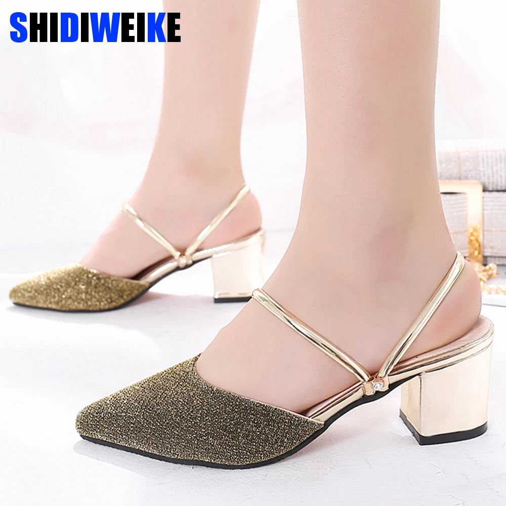 Shoes Fashion Women's Sequins Pointed Shoes High Square Heel Slippers Sandals Casual Pointed Toe shoes woman 2019 m933
Shoes Fashion Women's Sequins Pointed Shoes High Square Heel Slippers Sandals Casual Pointed Toe shoes woman 2019 m933