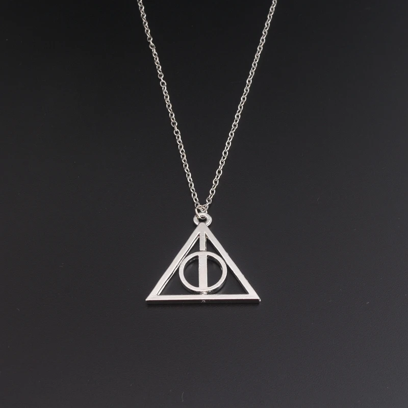 Silver Plated Geometric Triangle Shape Necklace Collares Hot Sell Metal Deathly Hallows Pendant Necklace for Women and Men
Silver Plated Geometric Triangle Shape Necklace Collares Hot Sell Metal Deathly Hallows Pendant Necklace for Women and Men