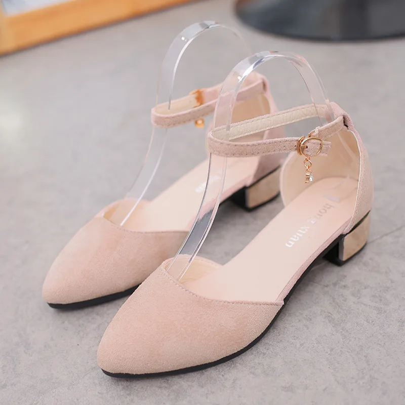 2018 spring and summer new shallow mouth women's shoes baotou middle heel shoes with a buckle with pointed women's shoes
2018 spring and summer new shallow mouth women's shoes baotou middle heel shoes with a buckle with pointed women's shoes