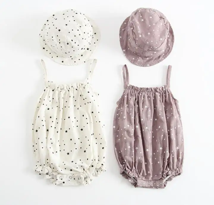 2019 Retro Baby Girls Clothes Summer Sunsuit Star Print Princess Rompers+Sun Hat Brief Set Infant Outfit Girls Jumpsuit Clothes
2019 Retro Baby Girls Clothes Summer Sunsuit Star Print Princess Rompers+Sun Hat Brief Set Infant Outfit Girls Jumpsuit Clothes