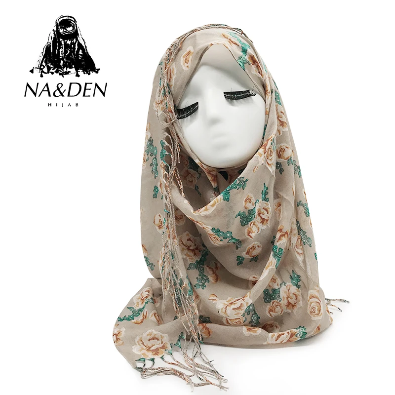 1PCS New Women flower print cotton tassel scarf Muslim hijabs lady's fashion wraps head shawls eid bandana muffler Fast Shipping
1PCS New Women flower print cotton tassel scarf Muslim hijabs lady's fashion wraps head shawls eid bandana muffler Fast Shipping