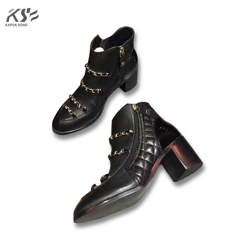 genuine leather women boots high pumps luxury designer brand boots medal chain fashional lady boots really cow leather
genuine leather women boots high pumps luxury designer brand boots medal chain fashional lady boots really cow leather