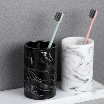European marble resin resin mug brush tooth wash couple toothbrush cup bathroom supplies
European marble resin resin mug brush tooth wash couple toothbrush cup bathroom supplies