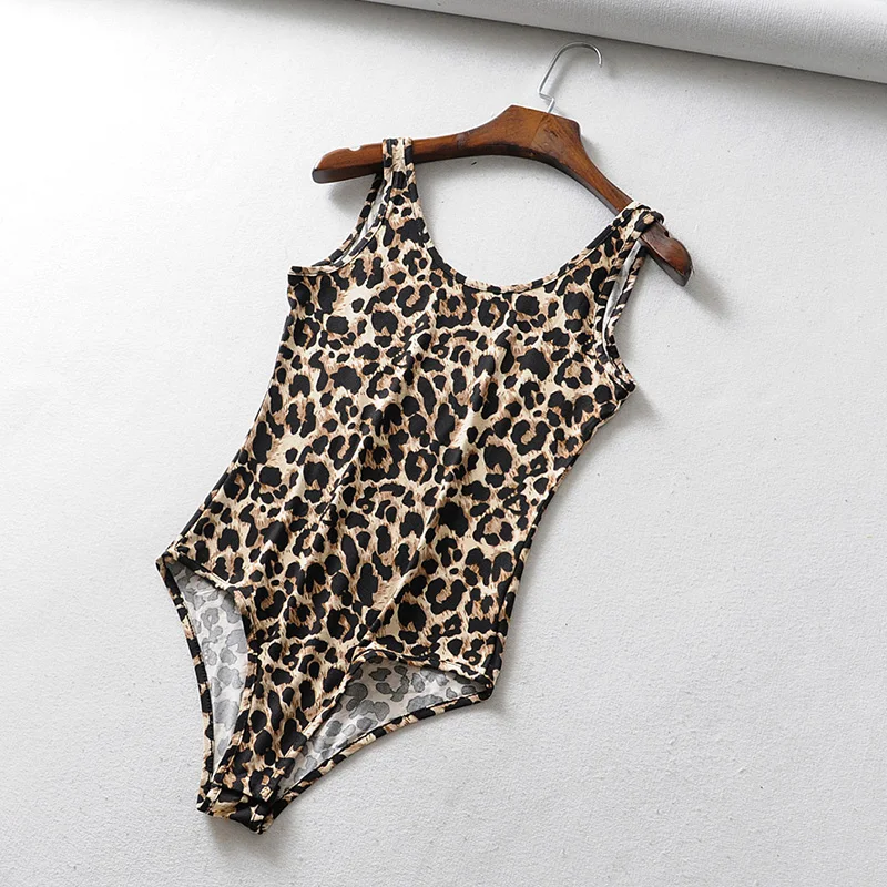 vintage sexy Leopard print bodysuits women fashion sleeveless backless animal pattern playsuits casual body chic tops
vintage sexy Leopard print bodysuits women fashion sleeveless backless animal pattern playsuits casual body chic tops