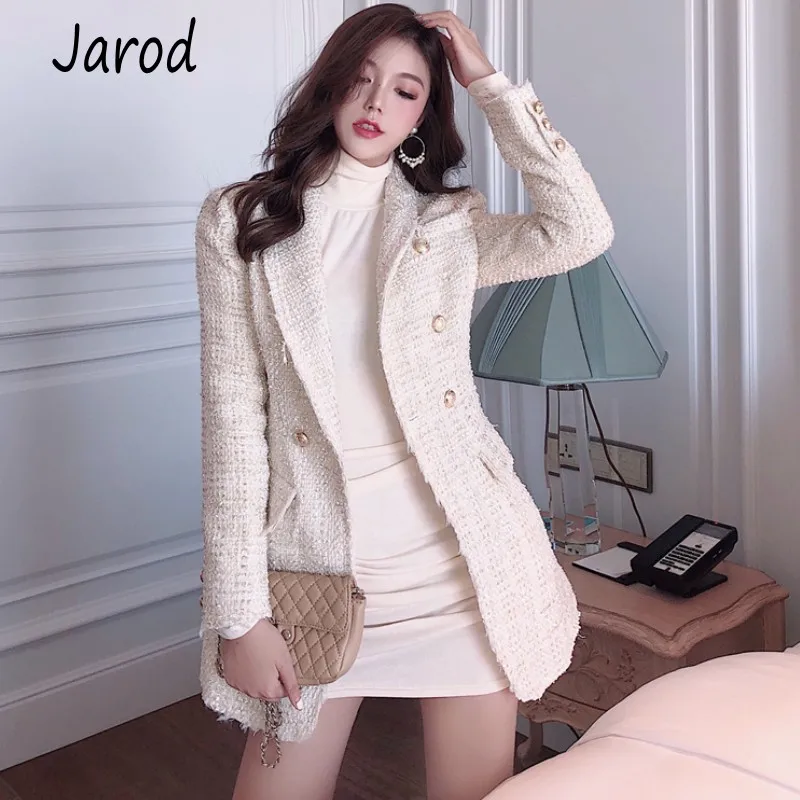 2019 Runway Designer Blazer Women's Double Breasted Metal Button Long Sleeve Notched Collar Jacket Wool Blends Tweed Blazer Coat
2019 Runway Designer Blazer Women's Double Breasted Metal Button Long Sleeve Notched Collar Jacket Wool Blends Tweed Blazer Coat