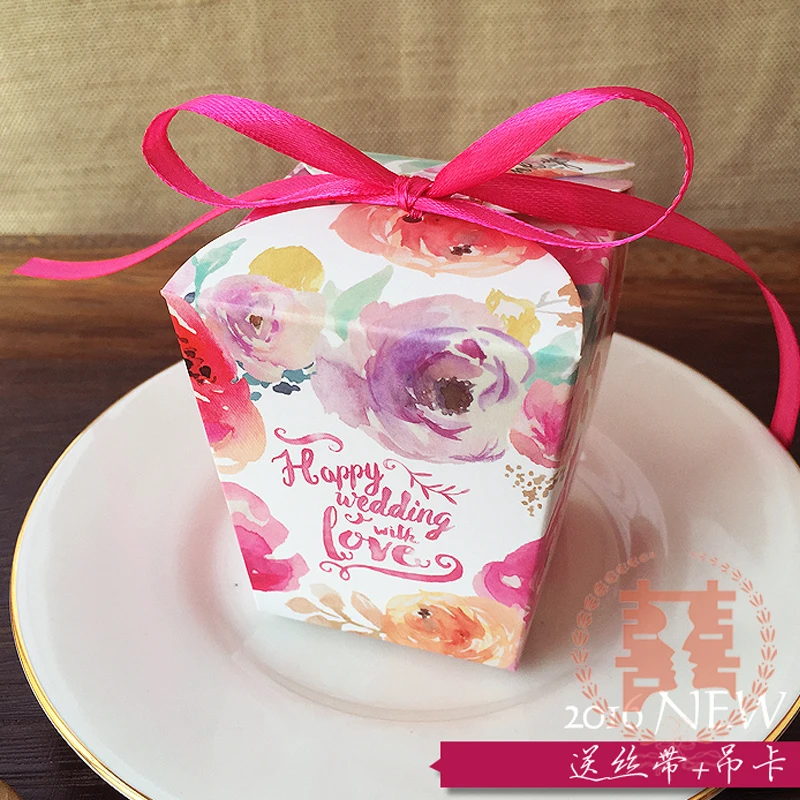 30 Pcs Creative Beautiful happy wedding Floral Flower Printed Trapezoid Wedding Favor Candy Boxes Paper Gift Box rose red ribbon
30 Pcs Creative Beautiful happy wedding Floral Flower Printed Trapezoid Wedding Favor Candy Boxes Paper Gift Box rose red ribbon