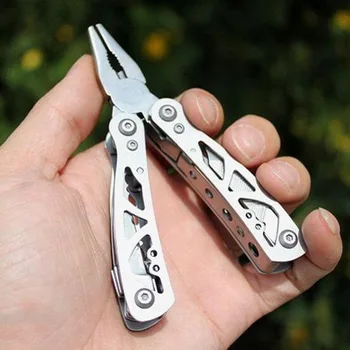 Multi-Function Folding Tools, Outdoor Camping EDC Survival Rescue Tool Knife With Led Lights Multi-Functional Screwdriver
Multi-Function Folding Tools, Outdoor Camping EDC Survival Rescue Tool Knife With Led Lights Multi-Functional Screwdriver