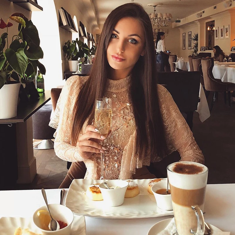 New Fashion Beige Fashion Long Sleeve Bodysuit Sexy Lace Bodycon O Neck Celebrity Cocktail Party B Vestidos Dropshipping
New Fashion Beige Fashion Long Sleeve Bodysuit Sexy Lace Bodycon O Neck Celebrity Cocktail Party B Vestidos Dropshipping