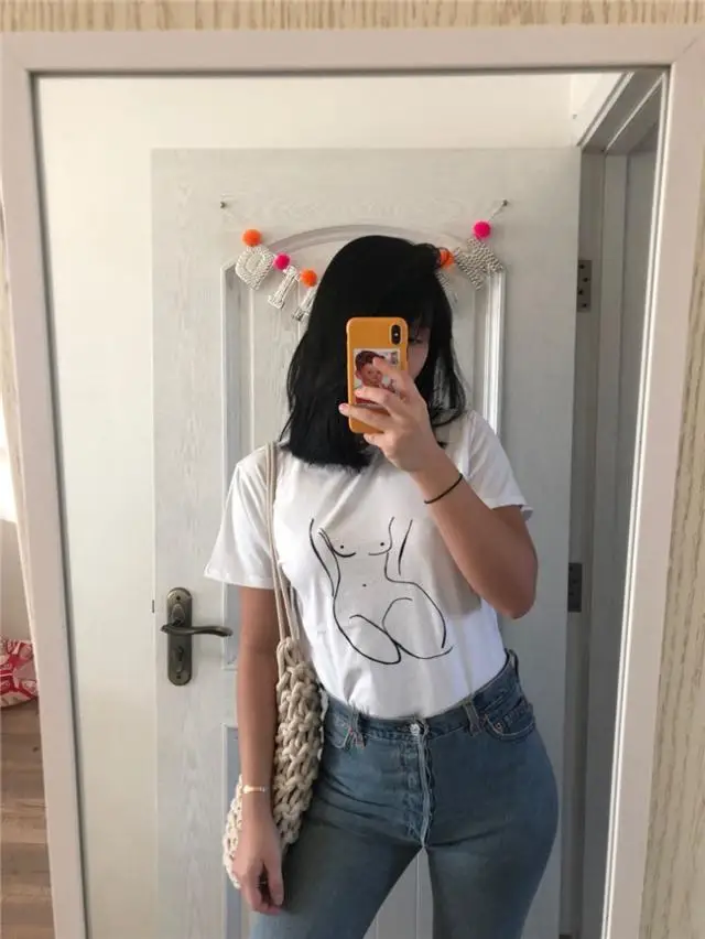 Summer new women's short-sleeved T-shirt abstract black line female print Harajuku fashion casual loose women's T-shirt tops
Summer new women's short-sleeved T-shirt abstract black line female print Harajuku fashion casual loose women's T-shirt tops