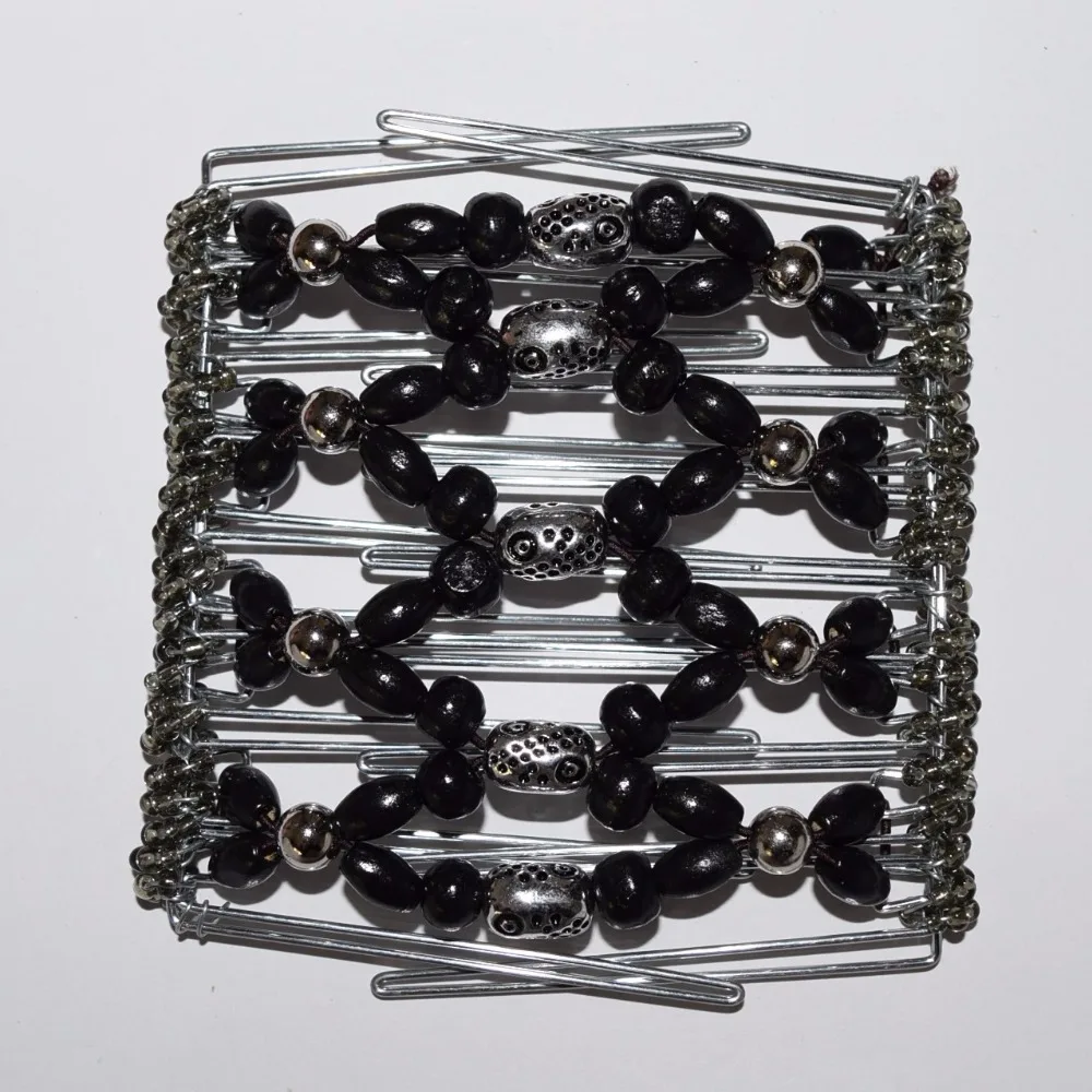 silver and black wooden beads classical metal comb girls women lady wedding pary best gift magic comb 10 pcs /lot
silver and black wooden beads classical metal comb girls women lady wedding pary best gift magic comb 10 pcs /lot
