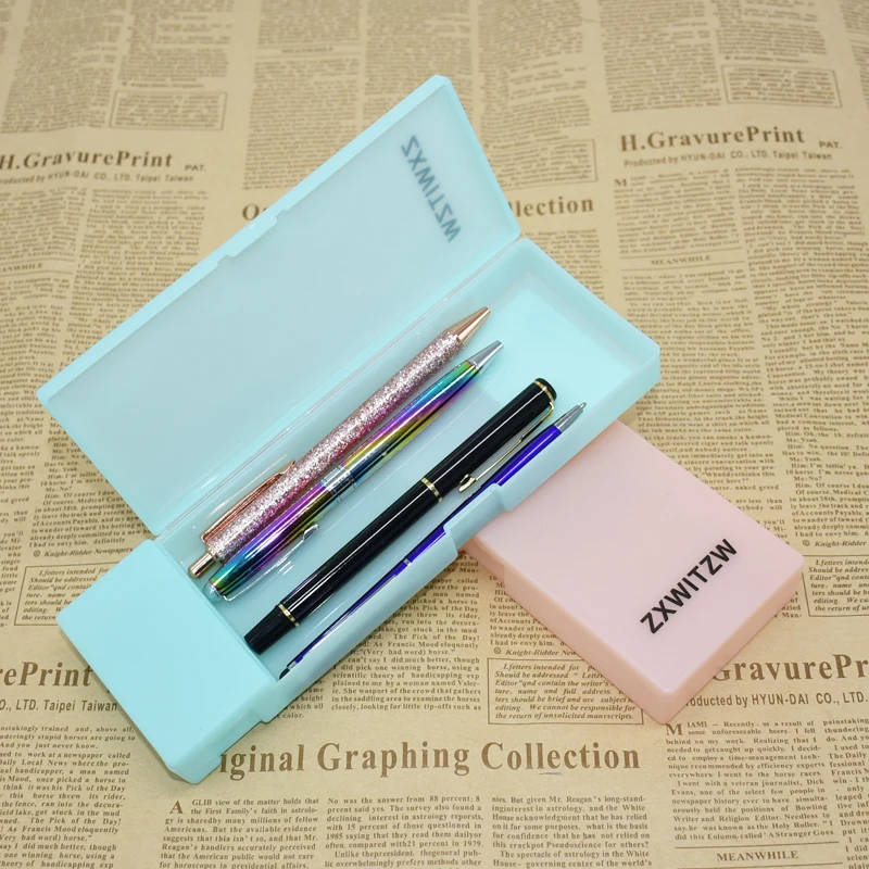 1pcs small fresh and simple transparent pencil case plastic pencil bag storage office supplies
1pcs small fresh and simple transparent pencil case plastic pencil bag storage office supplies