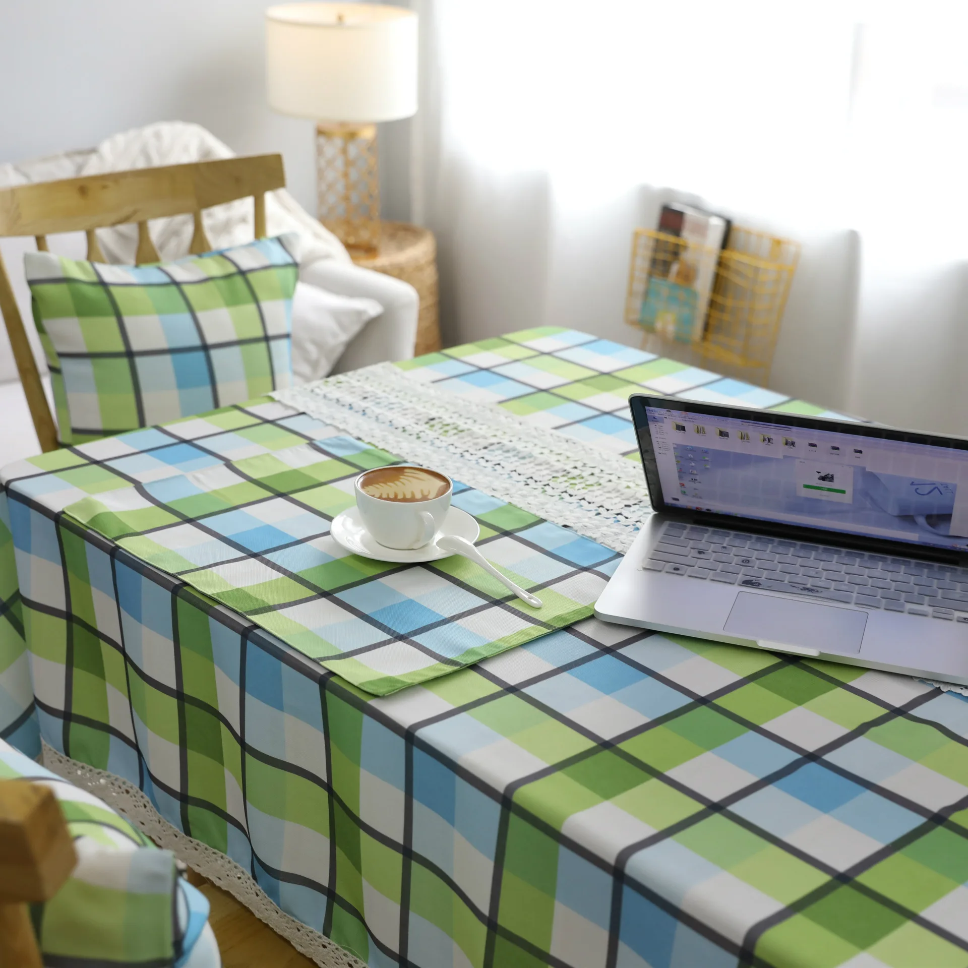Table Runner pastorable Fresh Plaids Lace Edged Home Decorative Tablecloth Waterproof Green Plaid Table Cloth fang zhuo bu Garde
Table Runner pastorable Fresh Plaids Lace Edged Home Decorative Tablecloth Waterproof Green Plaid Table Cloth fang zhuo bu Garde
