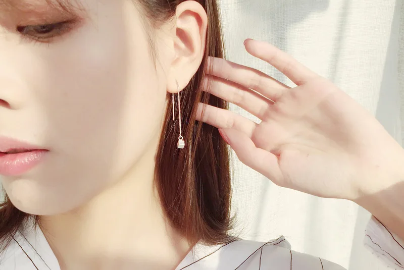 Chandler Square Drop Earring For Women Long Chain Line OL Style Strike Ear Cuff Brincos 2017 Fashion Jewelry
Chandler Square Drop Earring For Women Long Chain Line OL Style Strike Ear Cuff Brincos 2017 Fashion Jewelry