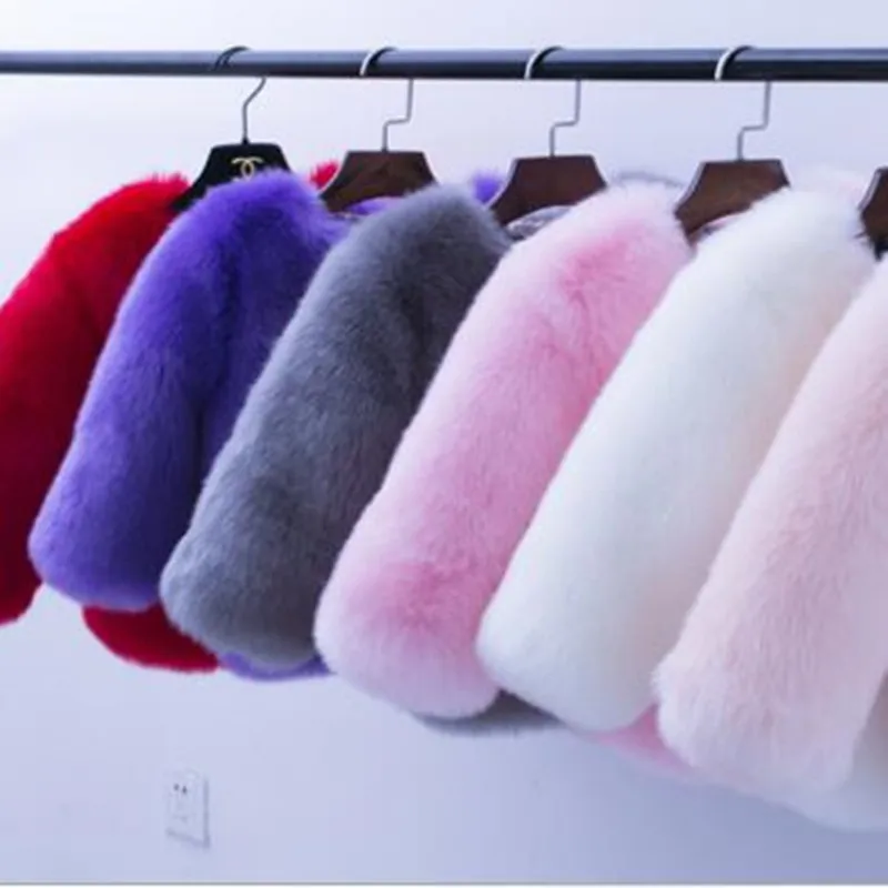 Furry 2018 Autumn Winter Baby Girl Clothes Faux Fox Fur Coat Warm Jacket Snowsuit Thick Cotton Short Kid Infant Outerwear N207
Furry 2018 Autumn Winter Baby Girl Clothes Faux Fox Fur Coat Warm Jacket Snowsuit Thick Cotton Short Kid Infant Outerwear N207