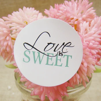 100PCS/Lot 3cm "Love is Sweet" white Round Labels sticker paper Labels Sealing Scrapbook for Gift /Bake/Box/Jewelry/Cake
100PCS/Lot 3cm "Love is Sweet" white Round Labels sticker paper Labels Sealing Scrapbook for Gift /Bake/Box/Jewelry/Cake