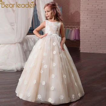 Bear Leader Girls Dress Sleeveless Lace Embroidery Flower Wedding Dress Ball Gown High Waist Party Princess Dress Kids Dresses
Bear Leader Girls Dress Sleeveless Lace Embroidery Flower Wedding Dress Ball Gown High Waist Party Princess Dress Kids Dresses