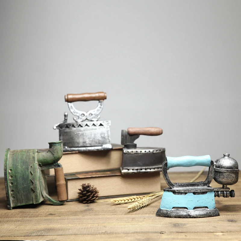 American Vintage Resin sewing machine Model Industrial wind Retro Furnishing articles wine cabinet decorative arts and Crafts
American Vintage Resin sewing machine Model Industrial wind Retro Furnishing articles wine cabinet decorative arts and Crafts
