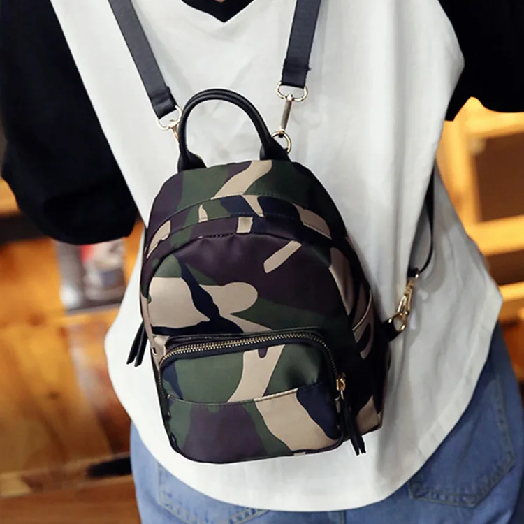 2018 new nylon lady's bag Korean version camouflage lady's double shoulder bag leisure student schoolbag fashion small backpac
2018 new nylon lady's bag Korean version camouflage lady's double shoulder bag leisure student schoolbag fashion small backpac