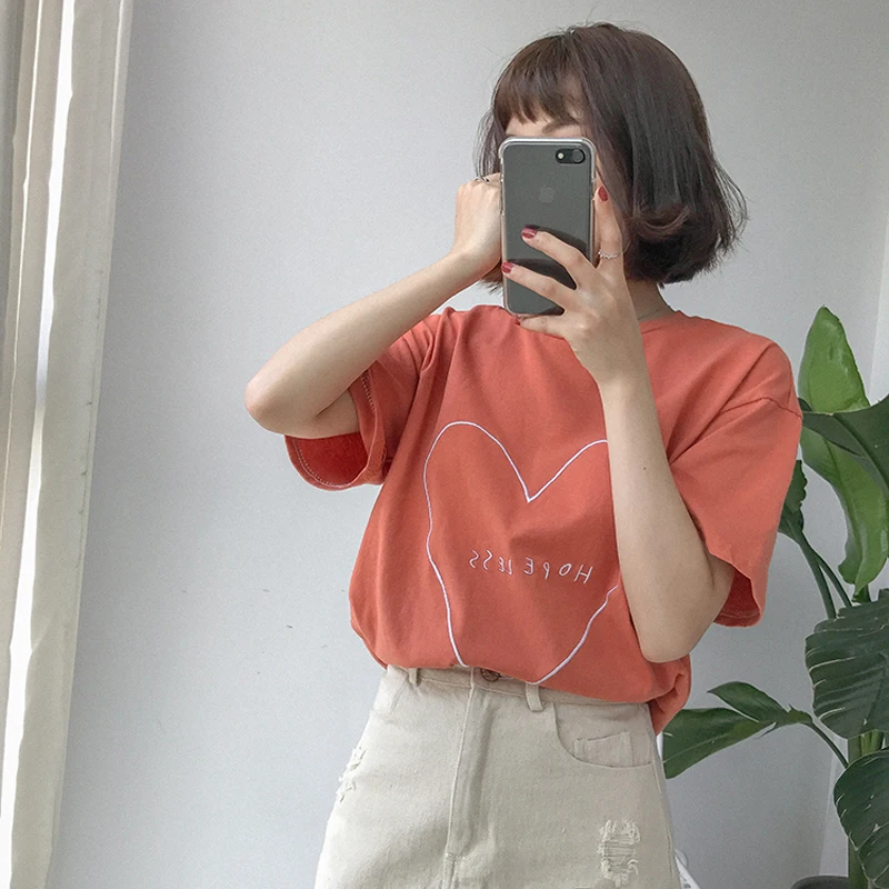 2019 New Korean Chic Heart Embroidery Letters Short Sleeve T Shirt Women Summer Casual Tshirt Harajuku Tee Shirt Femme
2019 New Korean Chic Heart Embroidery Letters Short Sleeve T Shirt Women Summer Casual Tshirt Harajuku Tee Shirt Femme