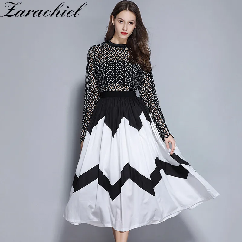 Self-Portait Black White Patchwork Hollow Out Embroidery Lace Dress 2019 Spring New Women Long Sleeve Elegant Long Pleated Dress
Self-Portait Black White Patchwork Hollow Out Embroidery Lace Dress 2019 Spring New Women Long Sleeve Elegant Long Pleated Dress