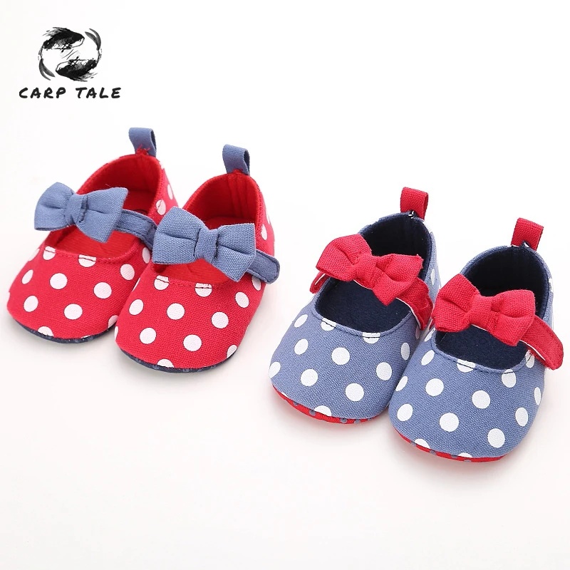 2019 Newborn Polka Dot Baby Shoes Fashion Newborn Girl Baby Retro Printed First Walker Toddlers Kids Soft Bottom Cotton Shoes
2019 Newborn Polka Dot Baby Shoes Fashion Newborn Girl Baby Retro Printed First Walker Toddlers Kids Soft Bottom Cotton Shoes