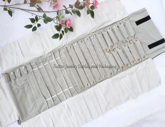 Soft Velvet Jewelry Display Rolls Travel Portable Multi Functional Bag Foldable For Earring Ring Bracelet Watch Necklace Storage
Soft Velvet Jewelry Display Rolls Travel Portable Multi Functional Bag Foldable For Earring Ring Bracelet Watch Necklace Storage