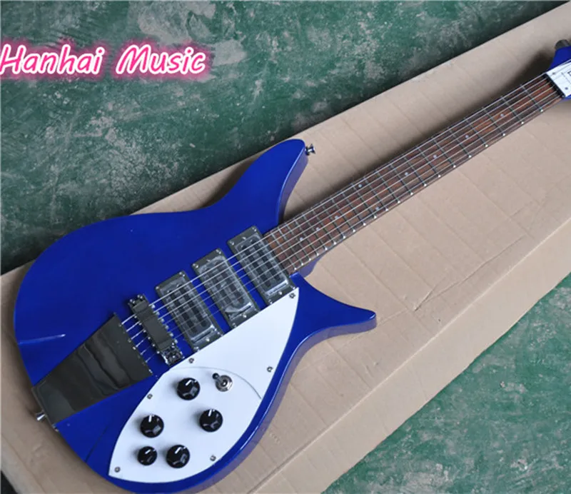 6-String Electric Guitar,Dark Blue Color,3 Open Pickups,21 Frets with Rosewood Fingerboard and can be Customized
6-String Electric Guitar,Dark Blue Color,3 Open Pickups,21 Frets with Rosewood Fingerboard and can be Customized
