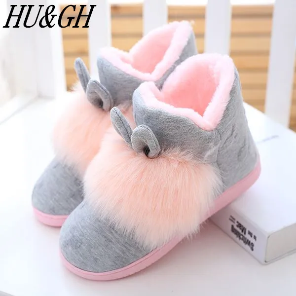 Winter wool lovely cotton shoes that occupy the home with thick warm female bag with indoor antiskid soft bottom boots
Winter wool lovely cotton shoes that occupy the home with thick warm female bag with indoor antiskid soft bottom boots