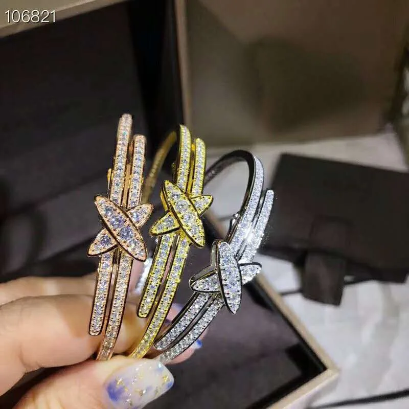 New Brand Pure 925 Sterling Silver Jewelry For Women Cross Bangle Small sliver Rose Gold Bracelet Fashion Party Silver Jewelry
New Brand Pure 925 Sterling Silver Jewelry For Women Cross Bangle Small sliver Rose Gold Bracelet Fashion Party Silver Jewelry
