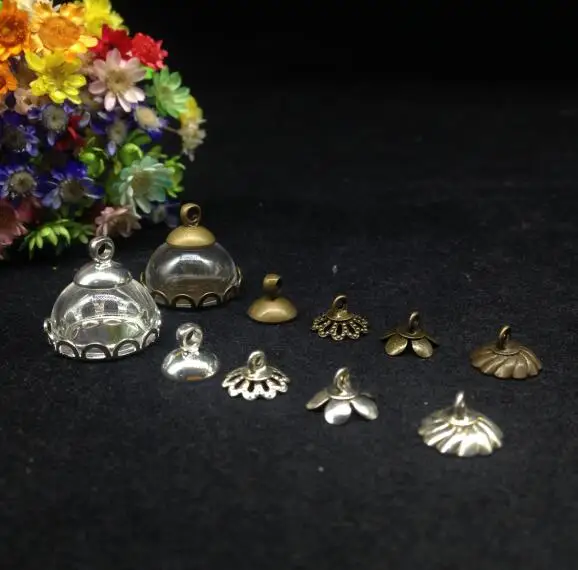 20pcs 15mm empty half round bottle glass dome cover lace tray cap vial DIY pendants making necklace glass globe charm setting
20pcs 15mm empty half round bottle glass dome cover lace tray cap vial DIY pendants making necklace glass globe charm setting