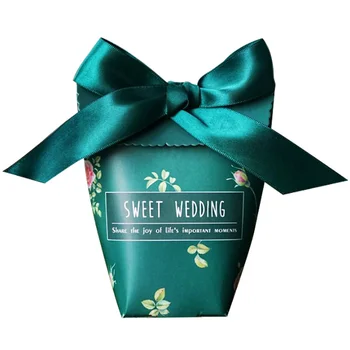 100pcs Creative Dark Green Floral Wedding Favors Candy Boxes Paper Candy Bags Bomboniera Party Supplies Gift Box With Ribbons
100pcs Creative Dark Green Floral Wedding Favors Candy Boxes Paper Candy Bags Bomboniera Party Supplies Gift Box With Ribbons