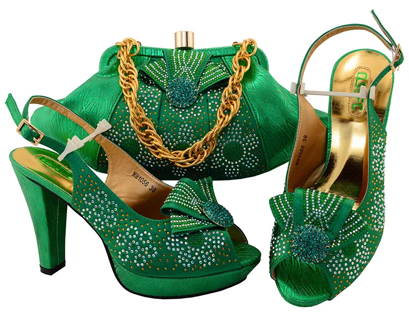 Italian green shoes and bag matching set free shiping italian design sandal shoes with matching evening bag big size 43 SB8084-5
Italian green shoes and bag matching set free shiping italian design sandal shoes with matching evening bag big size 43 SB8084-5