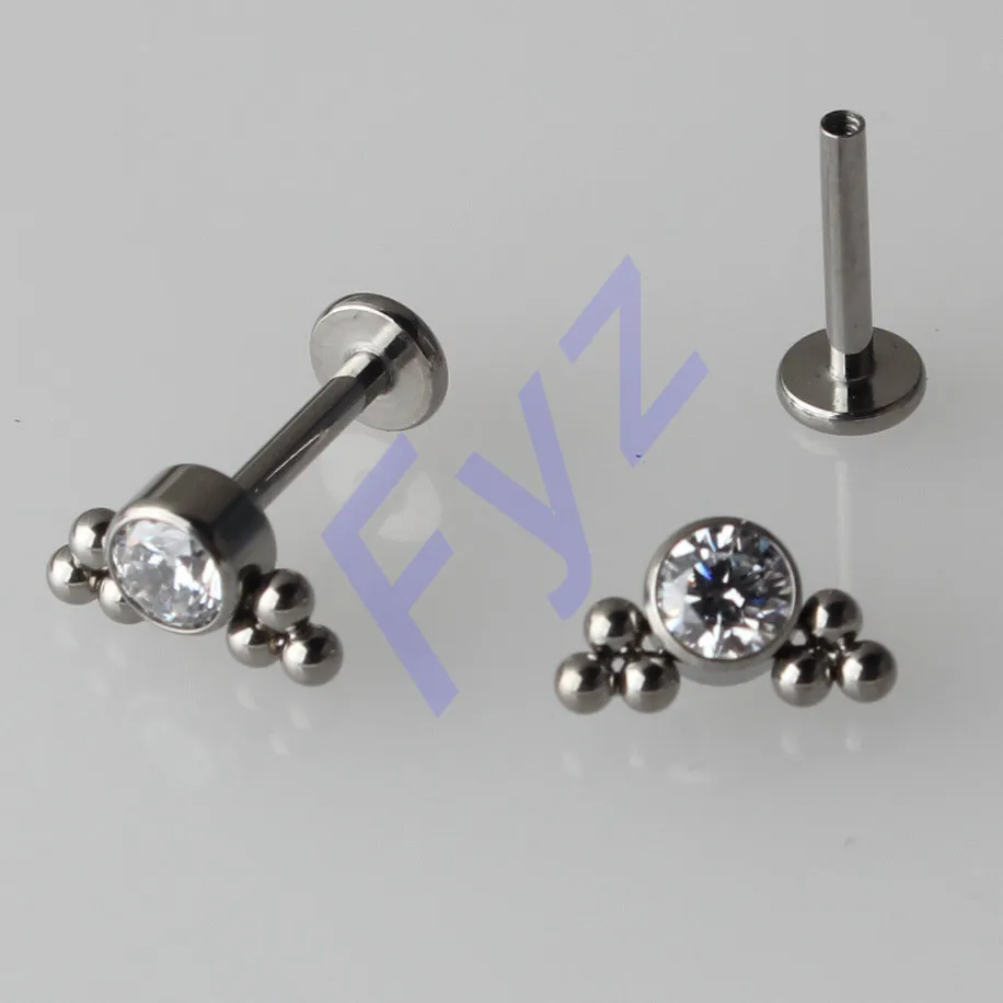 High Polishing G23 Titanium Bezel Set Clear CZ Gem Labert Lip Percing with 6 Beads Ear Tragus Cartilalges Body Jewelry
High Polishing G23 Titanium Bezel Set Clear CZ Gem Labert Lip Percing with 6 Beads Ear Tragus Cartilalges Body Jewelry