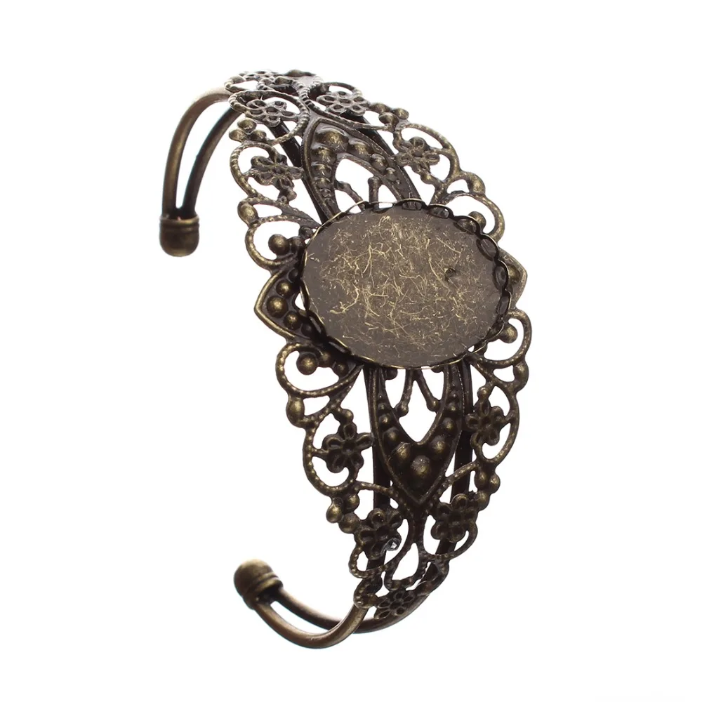 1PCS Antique Bronze Color Jewelry Metal Filigree Cuff Bracelet Blanks Fits 18x25mm Oval Glass Cabochon Settings Findings F3081
1PCS Antique Bronze Color Jewelry Metal Filigree Cuff Bracelet Blanks Fits 18x25mm Oval Glass Cabochon Settings Findings F3081