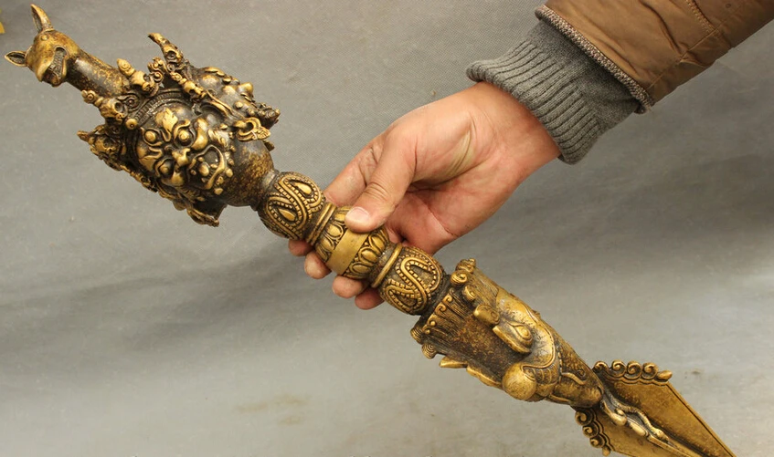 song voge gem S2533 24" Tibet Bronze Buddhism BiXie Mahakala Buddha Head Statue Phurpa Talismans
song voge gem S2533 24" Tibet Bronze Buddhism BiXie Mahakala Buddha Head Statue Phurpa Talismans