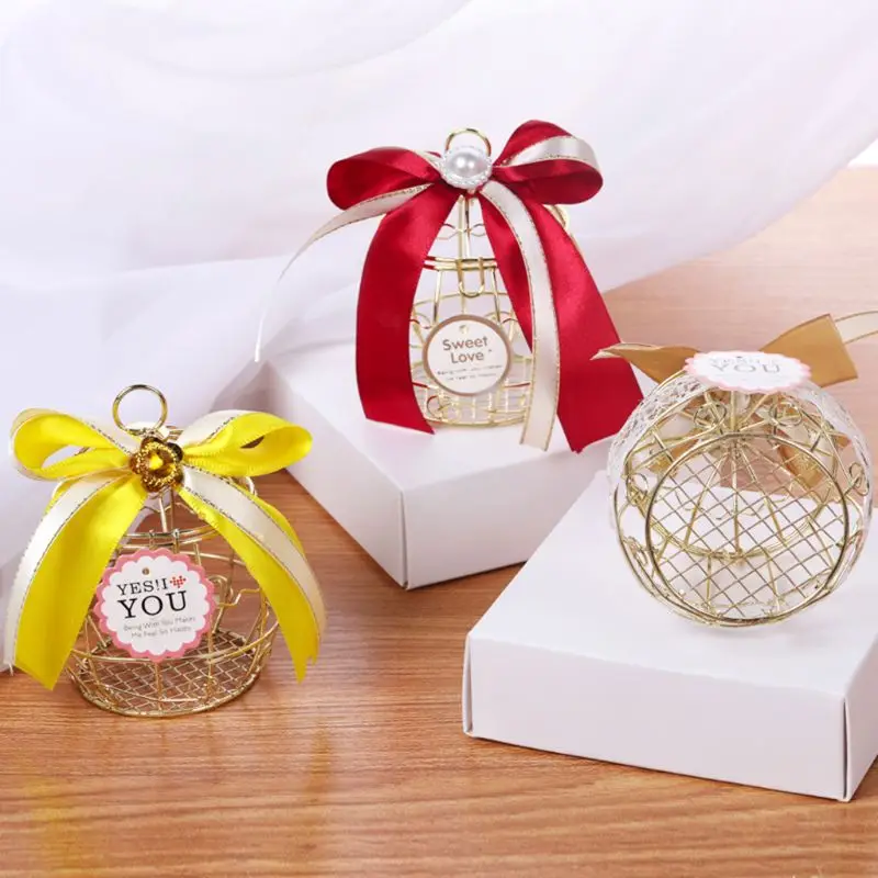Hollow Bird Cage Wedding Party Gift Box Container Metal Tinplate Candy Chocolate Birthday Baby Shower Table Decor
Hollow Bird Cage Wedding Party Gift Box Container Metal Tinplate Candy Chocolate Birthday Baby Shower Table Decor