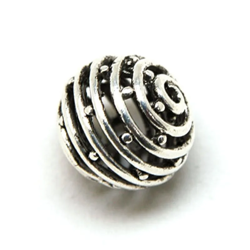 Miasol 10Pcs 18MM Antique Design Tibetan Antique Silver Metal Hollow Cast Diy Loose Beads For Jewelry Making Accessories
Miasol 10Pcs 18MM Antique Design Tibetan Antique Silver Metal Hollow Cast Diy Loose Beads For Jewelry Making Accessories