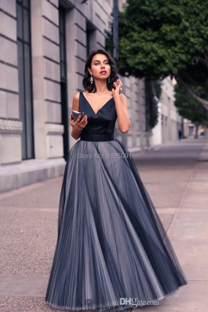 2024 Best Selling A Line V Neck Multiple Layers Tulle Prom Dress Spaghetti Straps Gothic Prom Dresses Open Back Evening Dress
2024 Best Selling A Line V Neck Multiple Layers Tulle Prom Dress Spaghetti Straps Gothic Prom Dresses Open Back Evening Dress