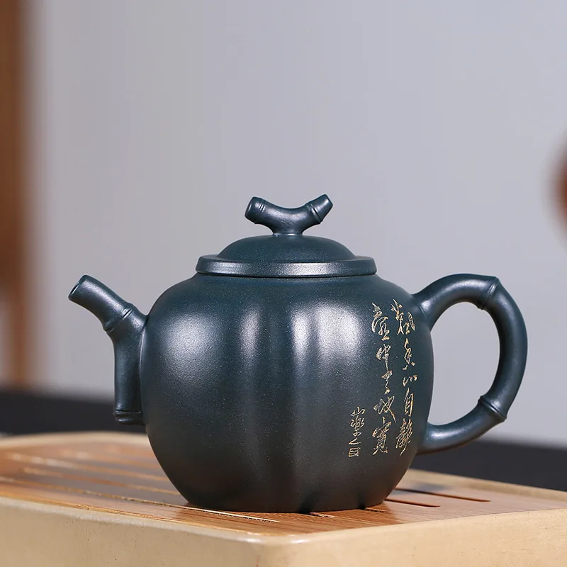 Yixing recommended quality goods by manual undressed ore ink pot of green mud of bamboo kung fu tea set the teapot
Yixing recommended quality goods by manual undressed ore ink pot of green mud of bamboo kung fu tea set the teapot