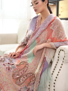 Women Elegant Sequins Scarf Handmade Exquisite Beads Shawls Tassels Patchwork Wrap Pashmina Wool India Style Warm Cape Mantilla
Women Elegant Sequins Scarf Handmade Exquisite Beads Shawls Tassels Patchwork Wrap Pashmina Wool India Style Warm Cape Mantilla