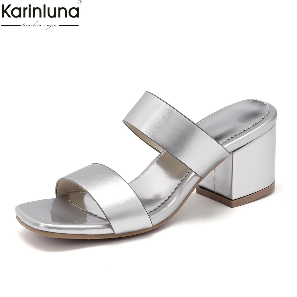 2019 fashion top quality Summer shoes Mules Women square high Heels slippers Women Shoes woman big Size 32-48
2019 fashion top quality Summer shoes Mules Women square high Heels slippers Women Shoes woman big Size 32-48