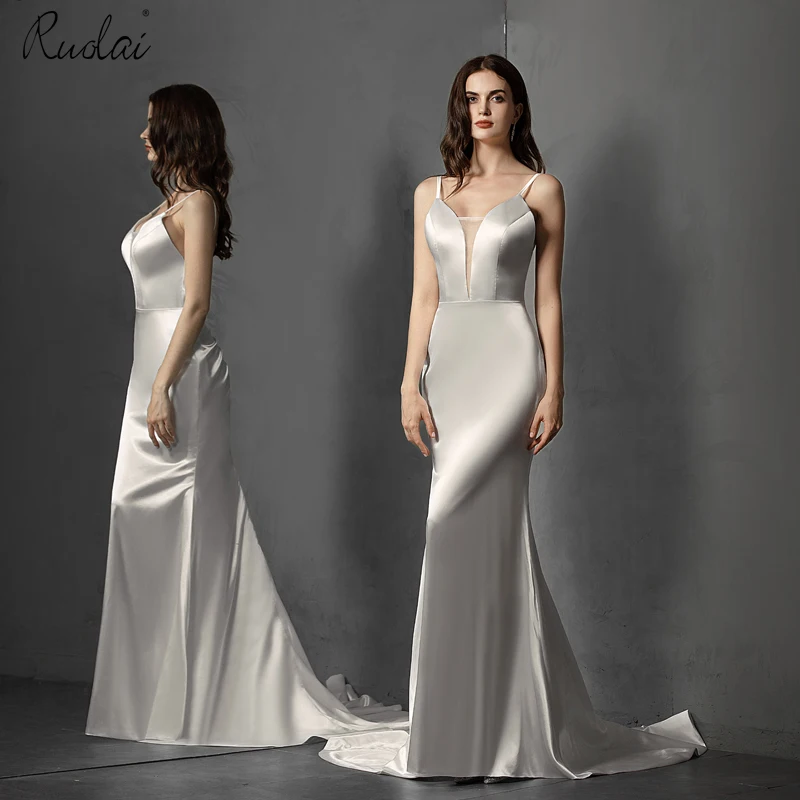 2019 Newest Arrival Simple Mermaid Wedding Dress Ivory Long Spaghetti Straps Wedding Gown for Bride vestido de noiva
2019 Newest Arrival Simple Mermaid Wedding Dress Ivory Long Spaghetti Straps Wedding Gown for Bride vestido de noiva