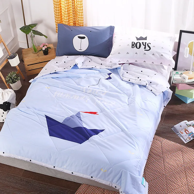 Blue Boat Cartoon Pattern Blanket Comforter Bed Cover Quilting Summer Quilt Home Textiles Suitable For Children Kids Men Adult
Blue Boat Cartoon Pattern Blanket Comforter Bed Cover Quilting Summer Quilt Home Textiles Suitable For Children Kids Men Adult
