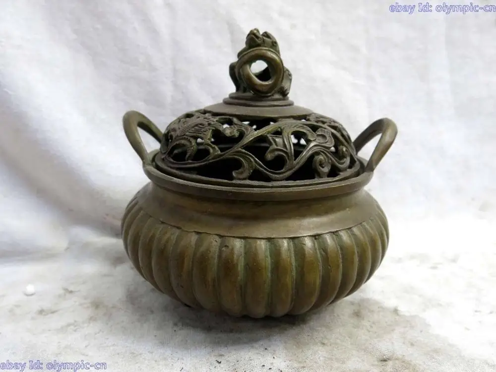 DS China brass copper fine workmanship carved arabesquitic dragon incense burner
DS China brass copper fine workmanship carved arabesquitic dragon incense burner