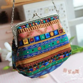 2020 Handmade fabric material diy kit - gold cut out formfittingly bag 7 chain shoulder bag gift metal frame handbag needlework
2020 Handmade fabric material diy kit - gold cut out formfittingly bag 7 chain shoulder bag gift metal frame handbag needlework