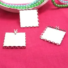 10pcs 20*20mmDIY Silver Plated White/Antique Silver Pendant Blank Base Bezel Setting Lace Edge Tray Bezel Cup Diy Jewelry
10pcs 20*20mmDIY Silver Plated White/Antique Silver Pendant Blank Base Bezel Setting Lace Edge Tray Bezel Cup Diy Jewelry