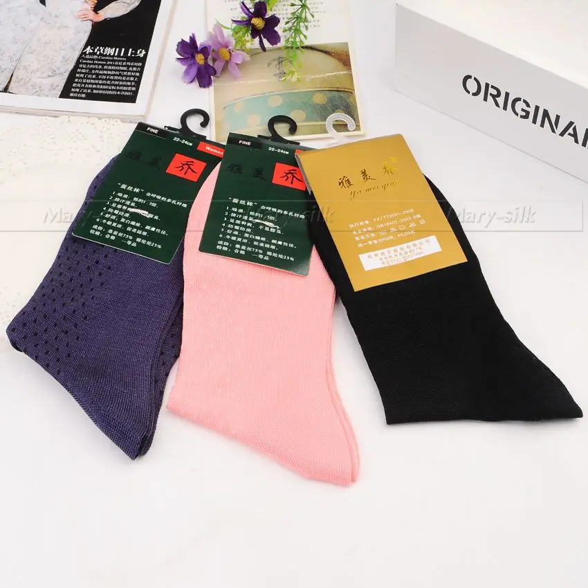 3 Pairs womens 100% Silk Socks 100% mid Calf Free p&p Black Brown Beige Gray Navy__ For 4 Seasons
3 Pairs womens 100% Silk Socks 100% mid Calf Free p&p Black Brown Beige Gray Navy__ For 4 Seasons