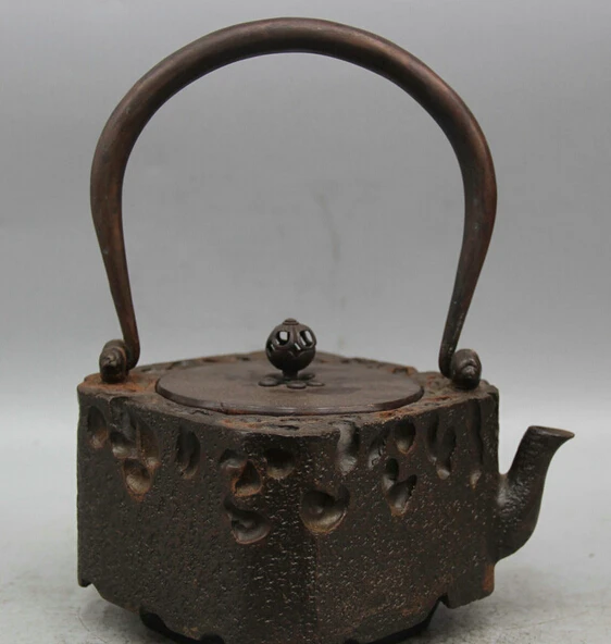 JP S0524 9" Archaic Japanese Iron Dynasty Square Portable Kettle Wine Tea Pot Flagon
JP S0524 9" Archaic Japanese Iron Dynasty Square Portable Kettle Wine Tea Pot Flagon