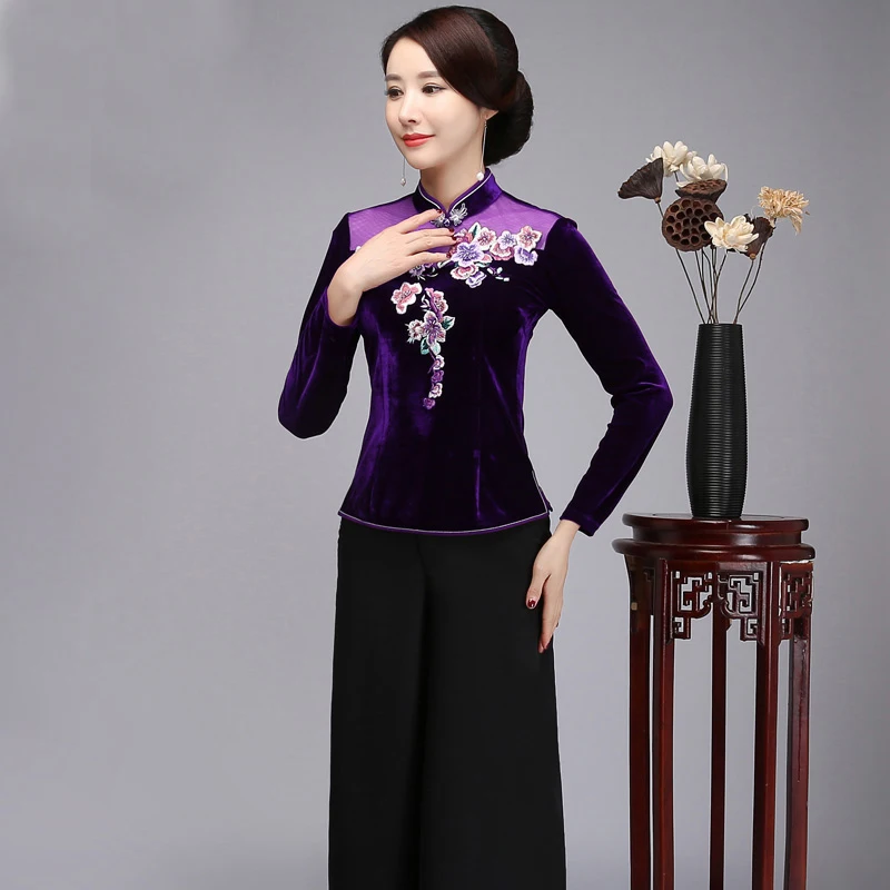 2018 New Purple Mandarin Collar Women Shirt Slim Embroidery Flower Lady Blouse Vintage Velvet Button Tang Clothing S-XXXXL
2018 New Purple Mandarin Collar Women Shirt Slim Embroidery Flower Lady Blouse Vintage Velvet Button Tang Clothing S-XXXXL